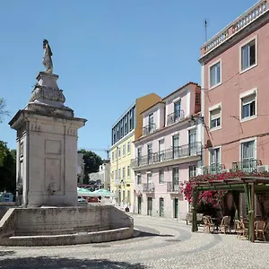 Hideaway With Easy Access To Center Lisbon